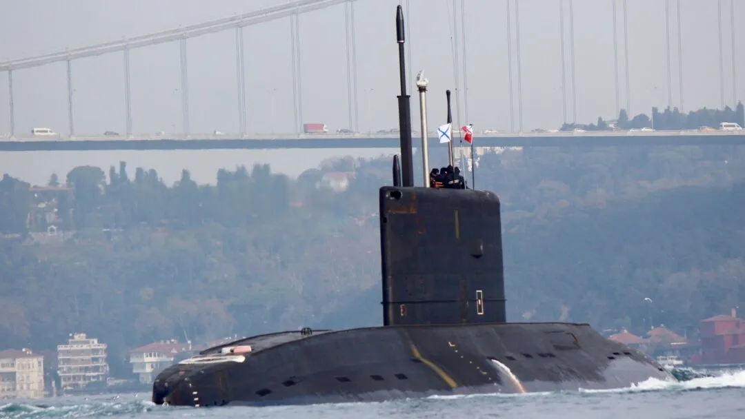 Український дрон серйозно пошкодив російську підводну лодку в Новоросійську