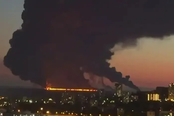 A massive fire broke out on a ship near Sochi