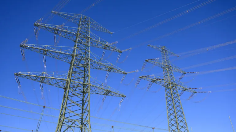 В Україні ввели стабілізаційні відключення світла: графіки по областям