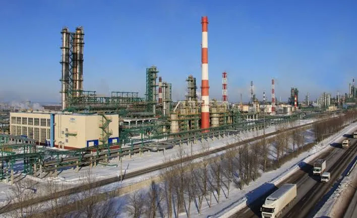 Explosions were heard in Yaroslavl following an attack on an oil refinery