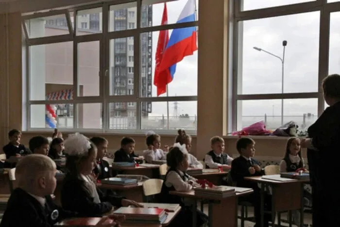В российских школах проверяют отношение к Сталину и Ленину