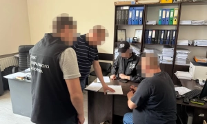 Розкрадання в армії: Гладковський відсторонився, а син планує йти в суд проти журналістів