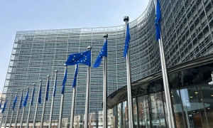 Вперше у Пакистані жінка-трансгендер стала телеведучою