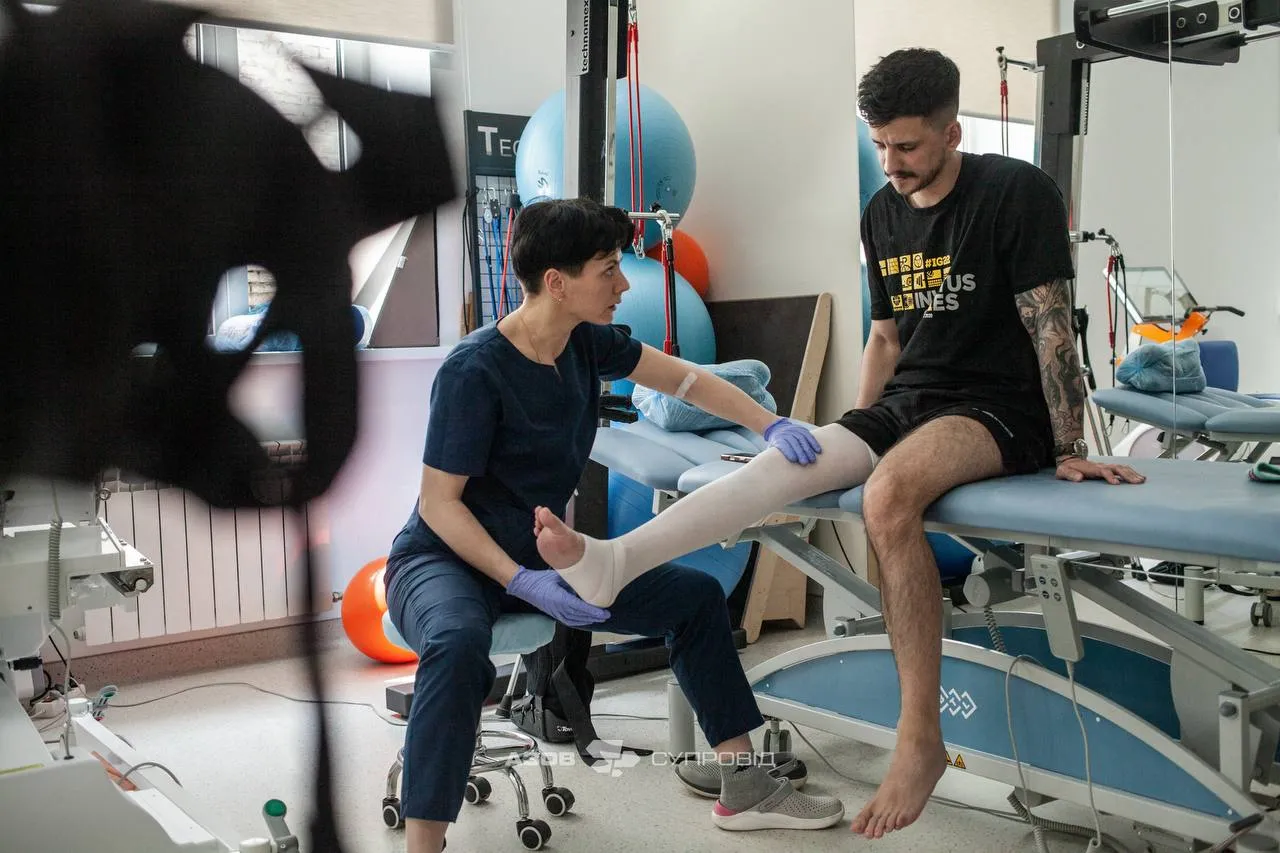 Патронатна служба «Азову» — ваш шлях до нового життя