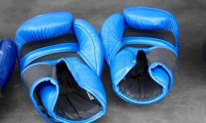 Dubois spóźnił się na walkę z Usykiem z powodu imprezy swojego ojca