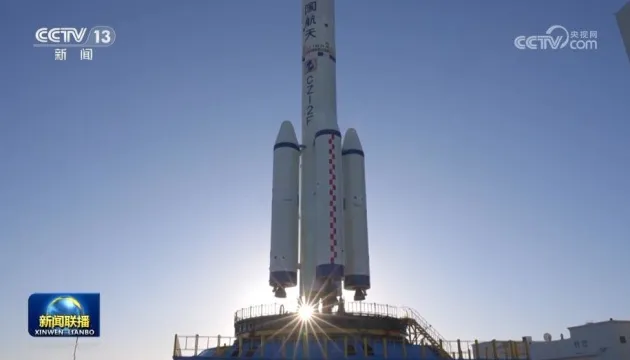 Китайські астронавти нарешті повернулися з космічної станції