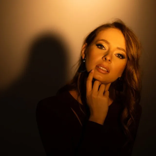 Rozetka припинила співпрацю з блогеркою та ексведучою проросійських каналів