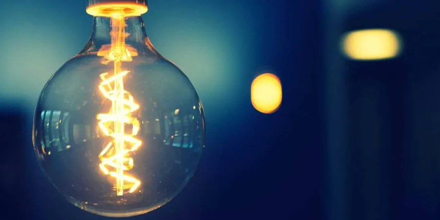 ДТЕК оприлюднив графіки відключення світла у Києві 15 листопада 2025 року