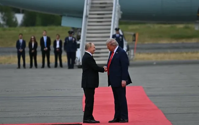 Лавров і Пєсков знову просять Трампа говорити з Путіним про мир: у РНБО пояснили чому