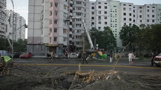 В Киеве завершили разбор завалов после российской атаки