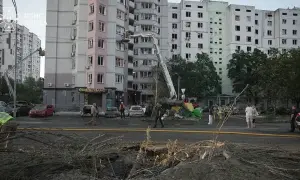 Російська атака пошкодила виходи з метро Вирлиця