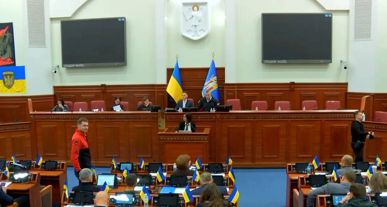 Київрада ухвалила новий порядок розподілу столичної землі Київрада ухвалила новий порядок розподілу столичної землі