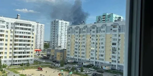 Відео: українські дрони атакували Тюменський нафтопереробний завод у Росії