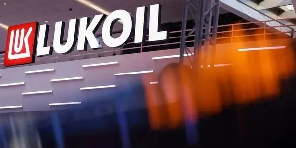 Молдова веде переговори про купівлю активів «Лукойлу»