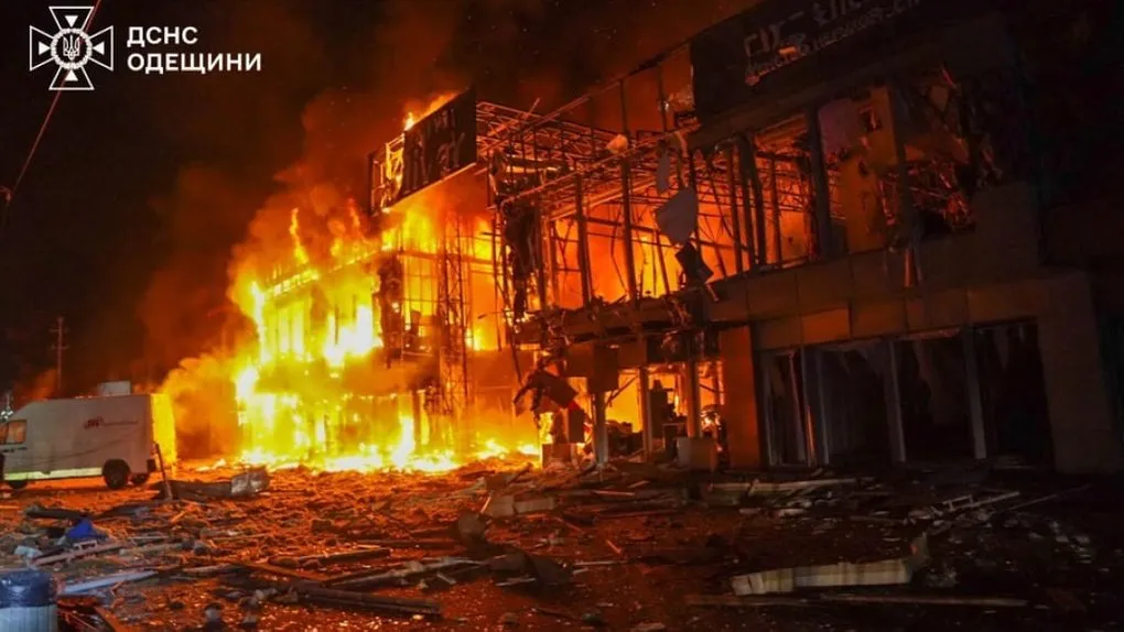 Масований обстріл Одеси дронами: без тепла — 85 тисяч абонентів, без світла — понад 64 тисячі