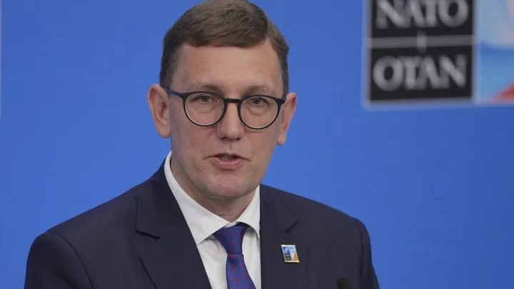Естонія приєднається до ініціативи Франції з посилення ядерного стримування