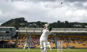 安东内利夺得美国大奖赛杆位——BBC Sport