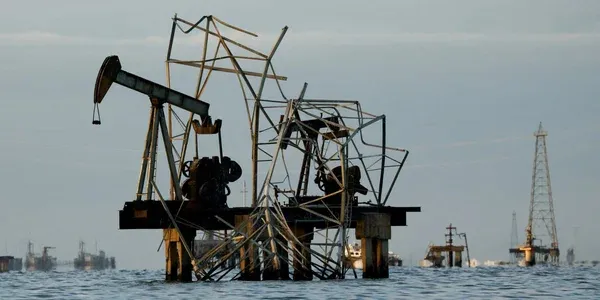 США можуть зняти частину санкцій з російської нафти