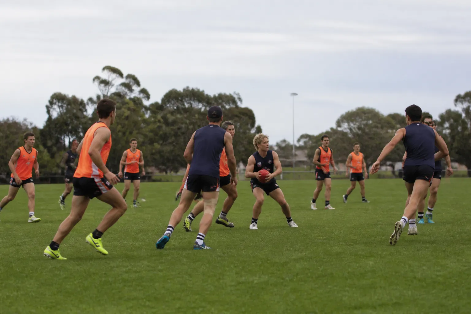 AFL因未提交合同修正案对吉朗罚款14万澳元