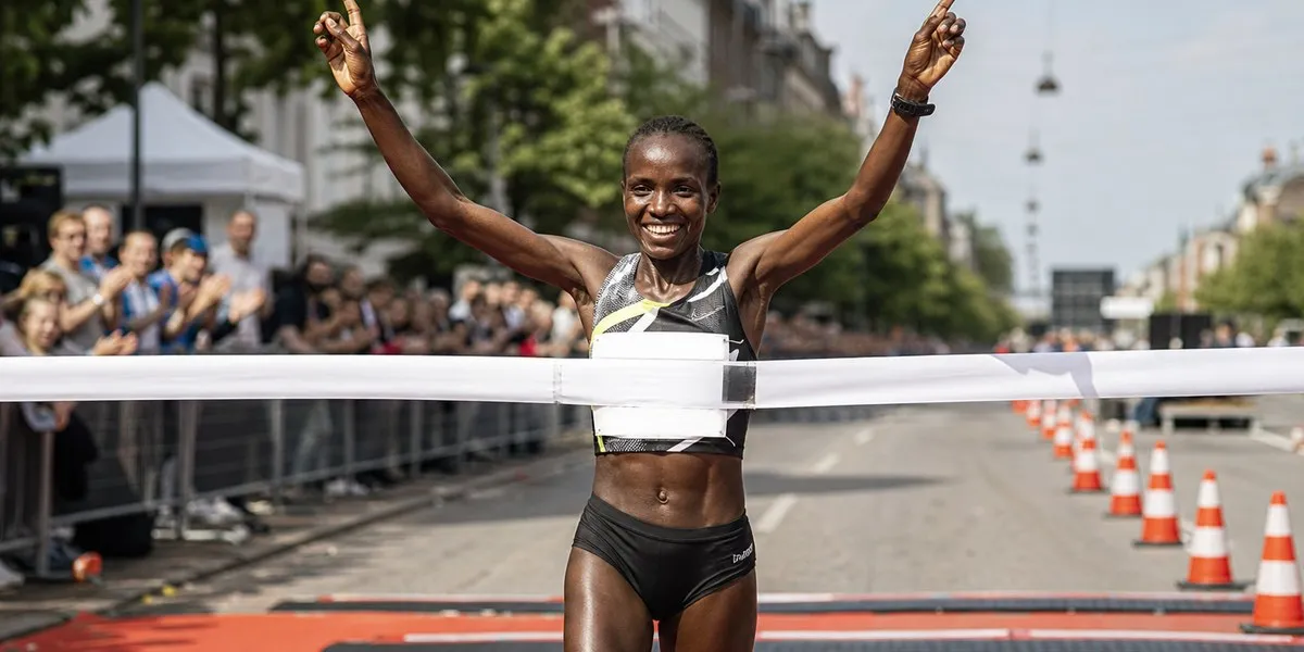 Agnes Ngetich sets women-only half marathon record — Nation Kenya