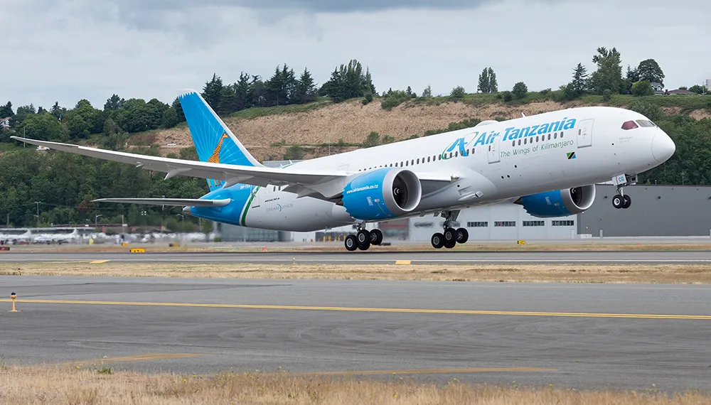 Компанія Air Tanzania призупинила польоти до РФ з міркувань безпеки
