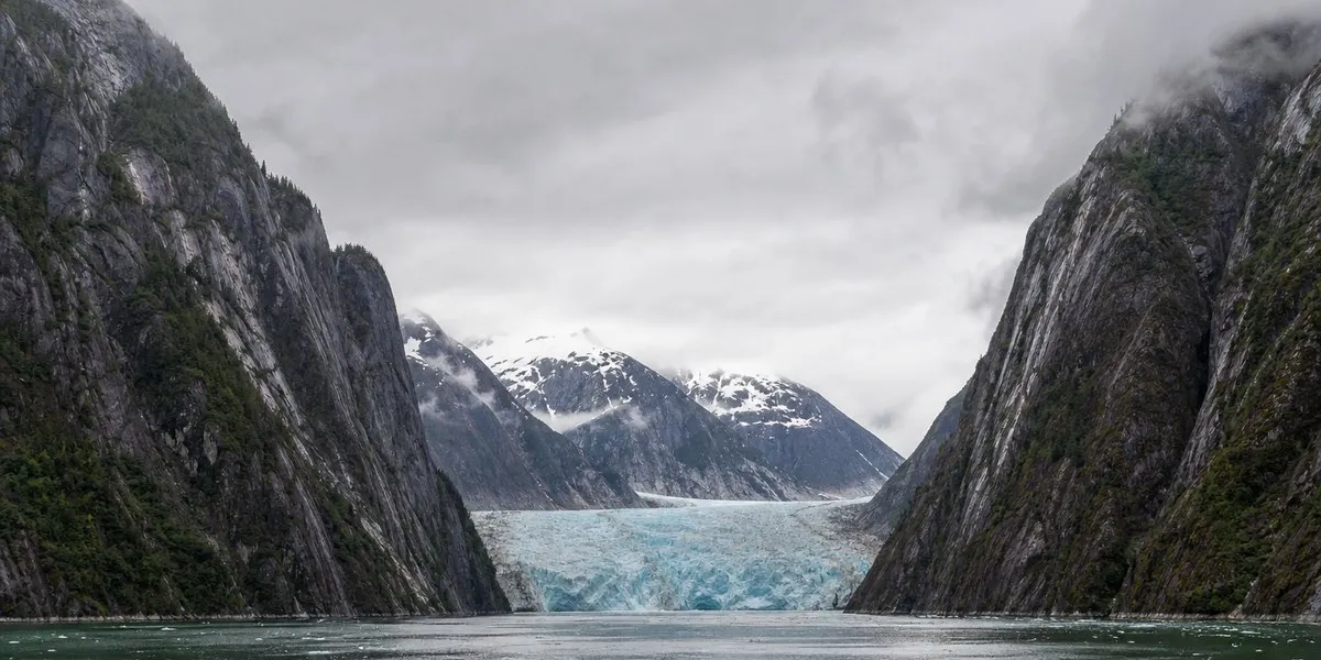 阿拉斯加山体滑坡引发海啸，水位爬升481米——ScienceDaily
