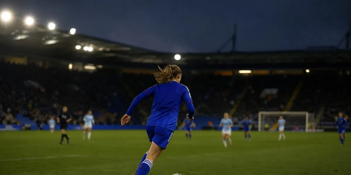Алессию Руссо назвали игроком года женской сборной Англии — BBC Sport