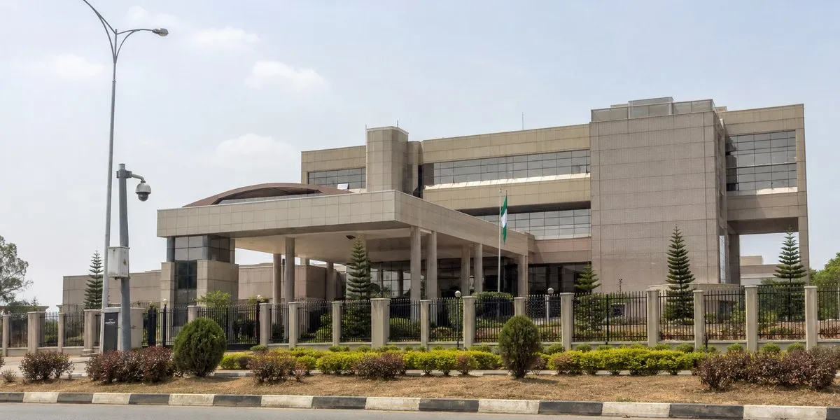 EFCC oskarża ALSCON i jej dyrektora o pranie 582 mln nair — Premium Times Nigeria