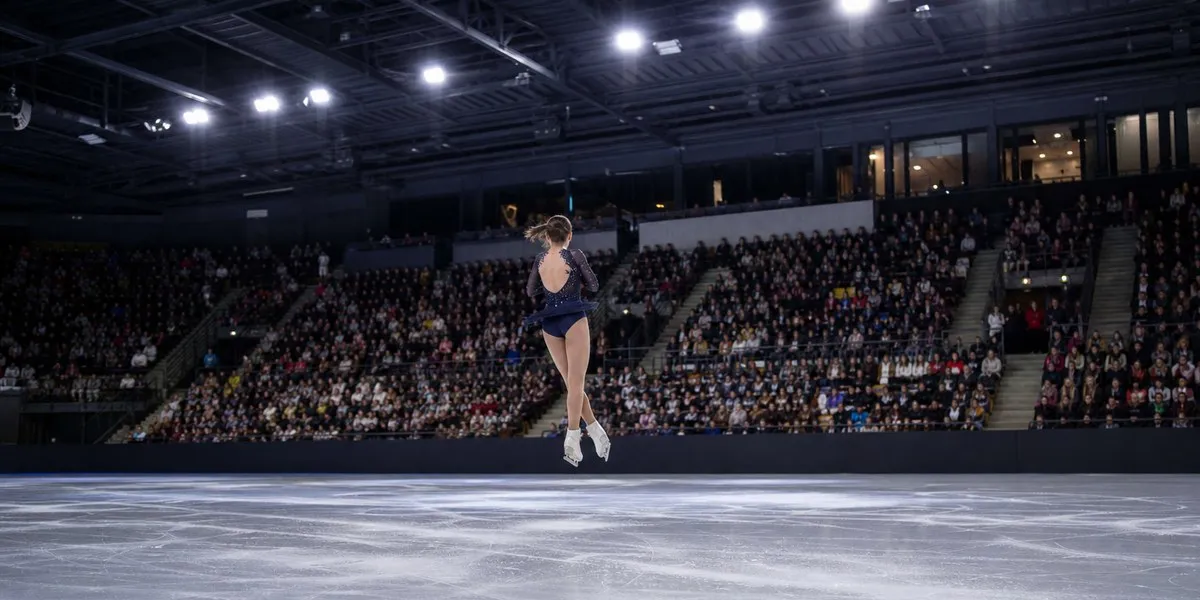 Łyżwiarka figurowa Ami Nakai po raz drugi wygrała Grand Prix Francji — Taipei Times