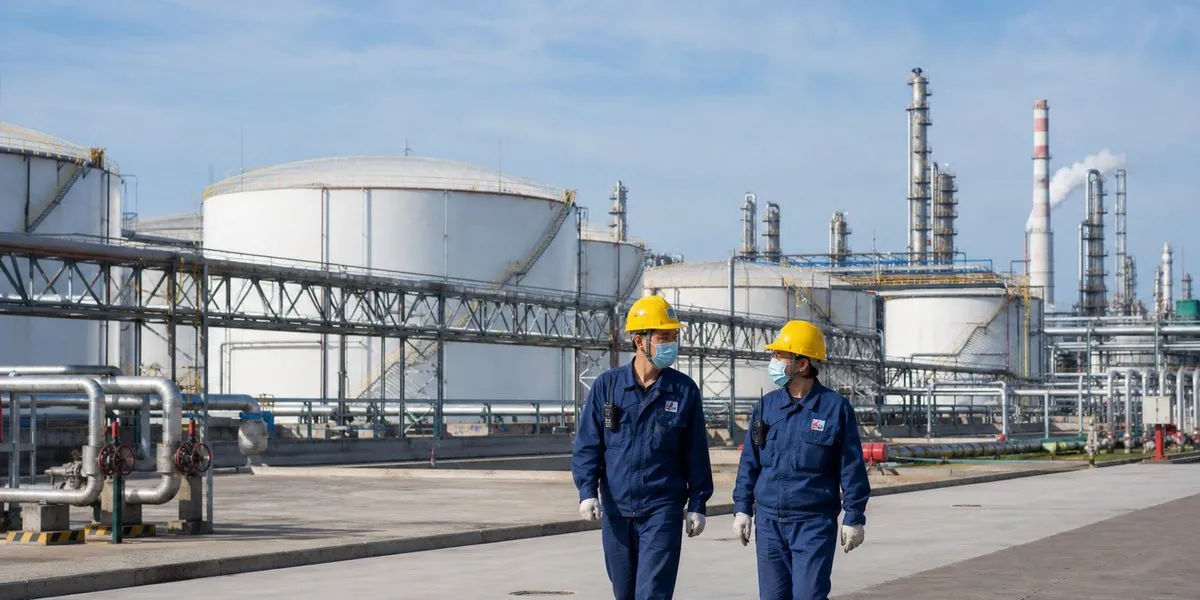 Аналитики снизили прогноз импорта нефти Китаем на 400 тысяч баррелей в сутки — OilPrice