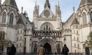 Во Франции критикуют решение президента Макрона оказать поддержку Саудовской Аравии — The National