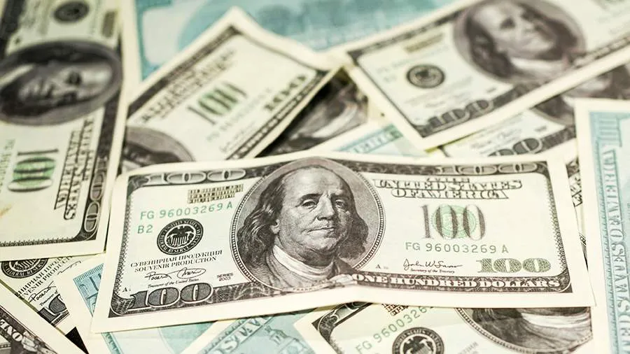 Економіка США зростає швидше за прогнози, допомагають інвестиції та «ШІ-бум»