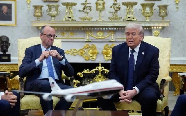 Трамп відкидає звинувачення, що Ізраїль втягнув США у війну з Іраном