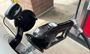 Лідер опозиції Угорщини розкрив плани втручання росіян у вибори