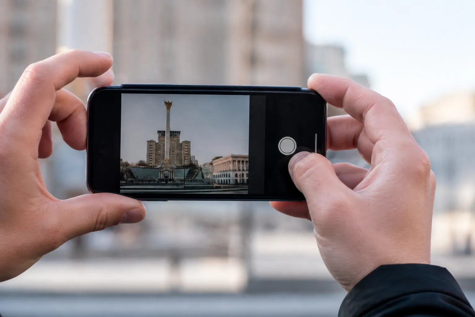 Apple может добавить функцию проверки подлинности фотографий с iPhone