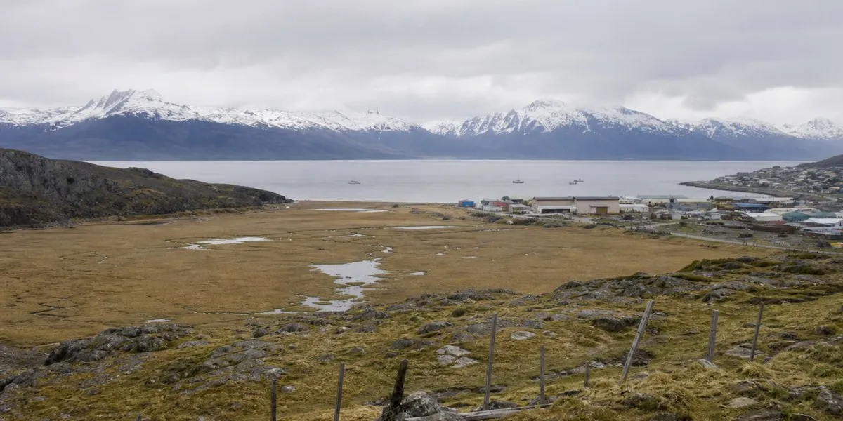Argentina plans to spend about $200 million on naval base in Ushuaia