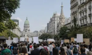 Wielka Brytania poprosiła Interpol o odrzucenie wniosków Argentyny — The Guardian