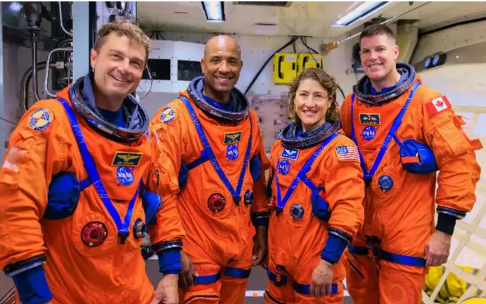 Астронавти Artemis II вирушили за межі орбіти Землі та хочуть встановити рекорд дальності