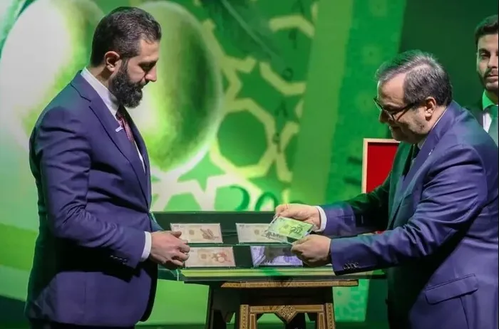 Фото: Сирія презентувала свої нові банкноти