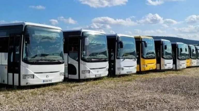 The Ministry of Infrastructure has announced a tender for 250 bus routes