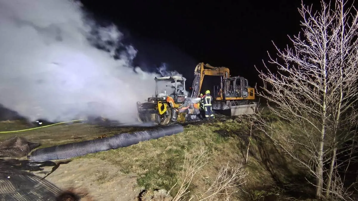 У Польщі підпалили техніку біля будівництва АЕС, поліція підтвердила диверсію