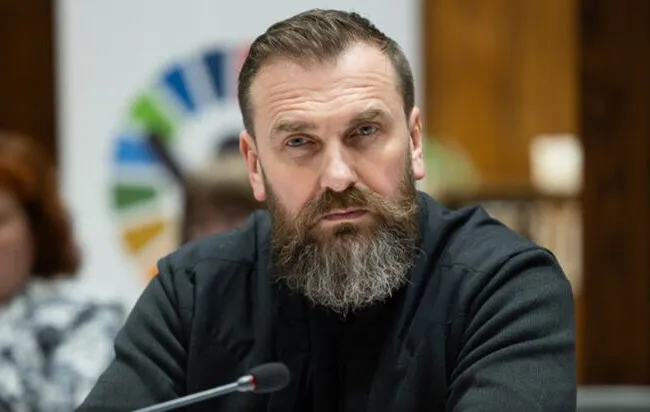 Міністр освіти Лісовий пояснив, чому педагоги деяких громад не отримали надбавки