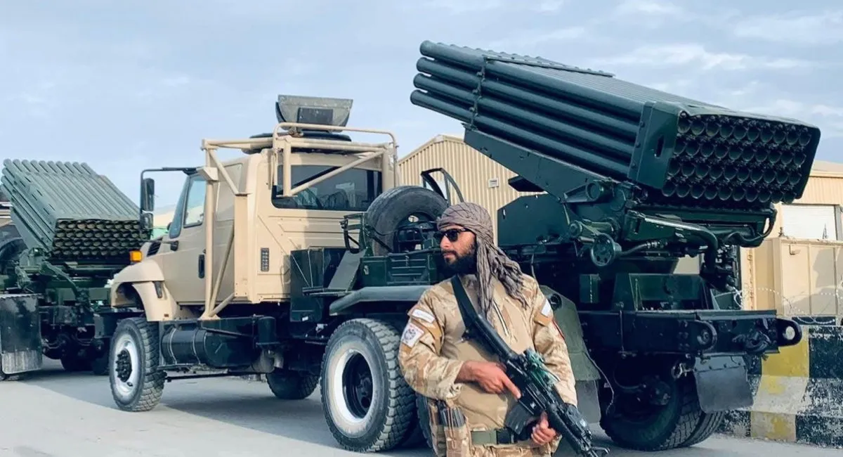 Talibowie walczą amerykańskimi ciężarówkami wyposażonymi w rosyjskie systemy rakietowe Grad