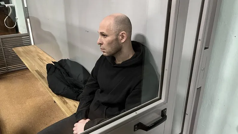 Прокуратура вимагає довічного для військового рф за розстріл полонених у Вовчанську