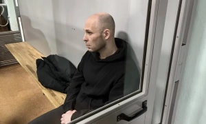 Рашисти обстріляли Зміїний забороненими бомбами