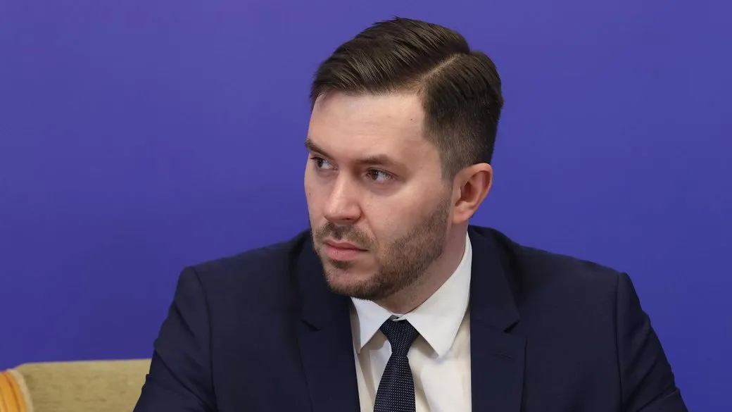 Зеленський звільнив голову Нацкомісії з цінних паперів та фондового ринку Магомедова