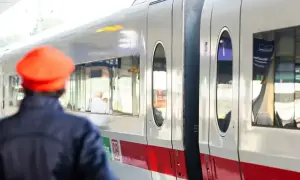 Кремль не врахував прохання матері Сенцова і чекає особистого звернення політв'язня