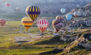 Фото, видео: на предприятиях Беларуси начались массовые забастовки