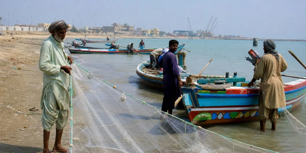 Balochistan fishermen split over ban on sardine fishing