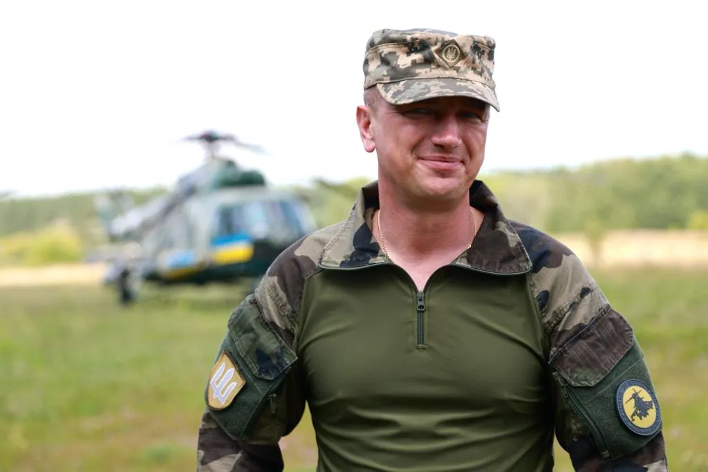 Zelenskyy Promoted the Commander of Army Aviation